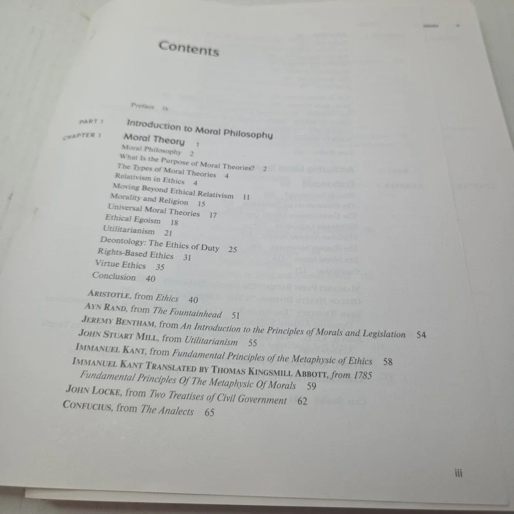 Analyzing Moral Issues‎ - Loose, by Boss Judith A. - Very Good